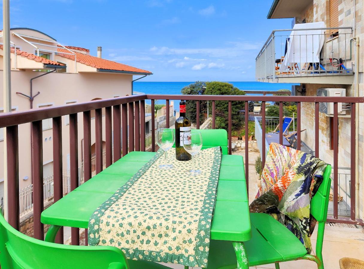 سان فينتْشينسو Le Dune Sea View Apartments - Futura Cav المظهر الخارجي الصورة